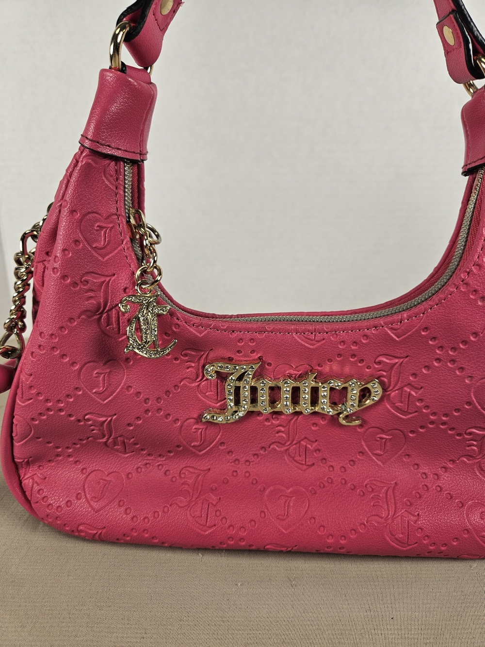 Juicy Couture Pink Shoulder Bag with Gold Logo - Picture 2 of 16